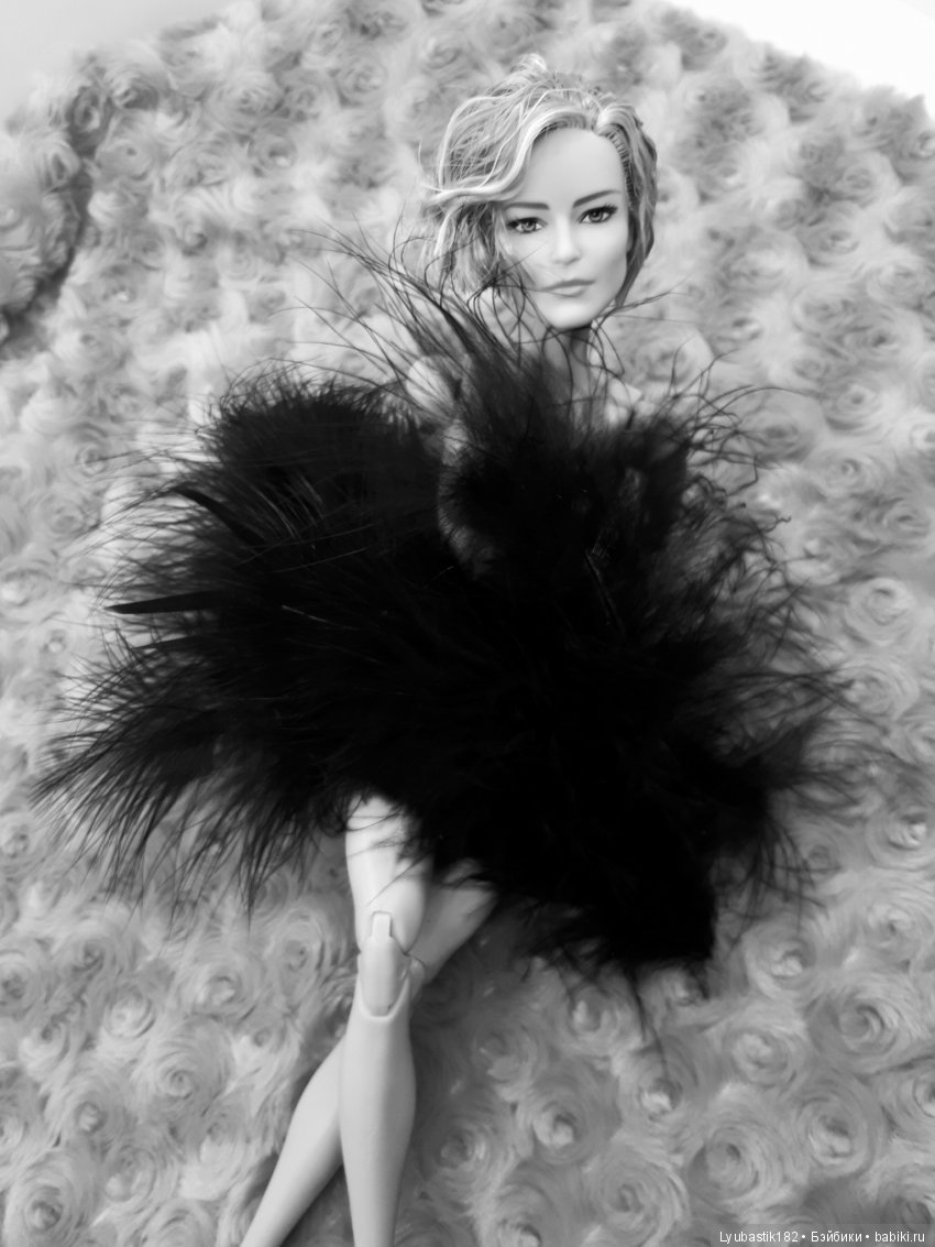 Не надо стесняться, дамы в перьях (фото 6)