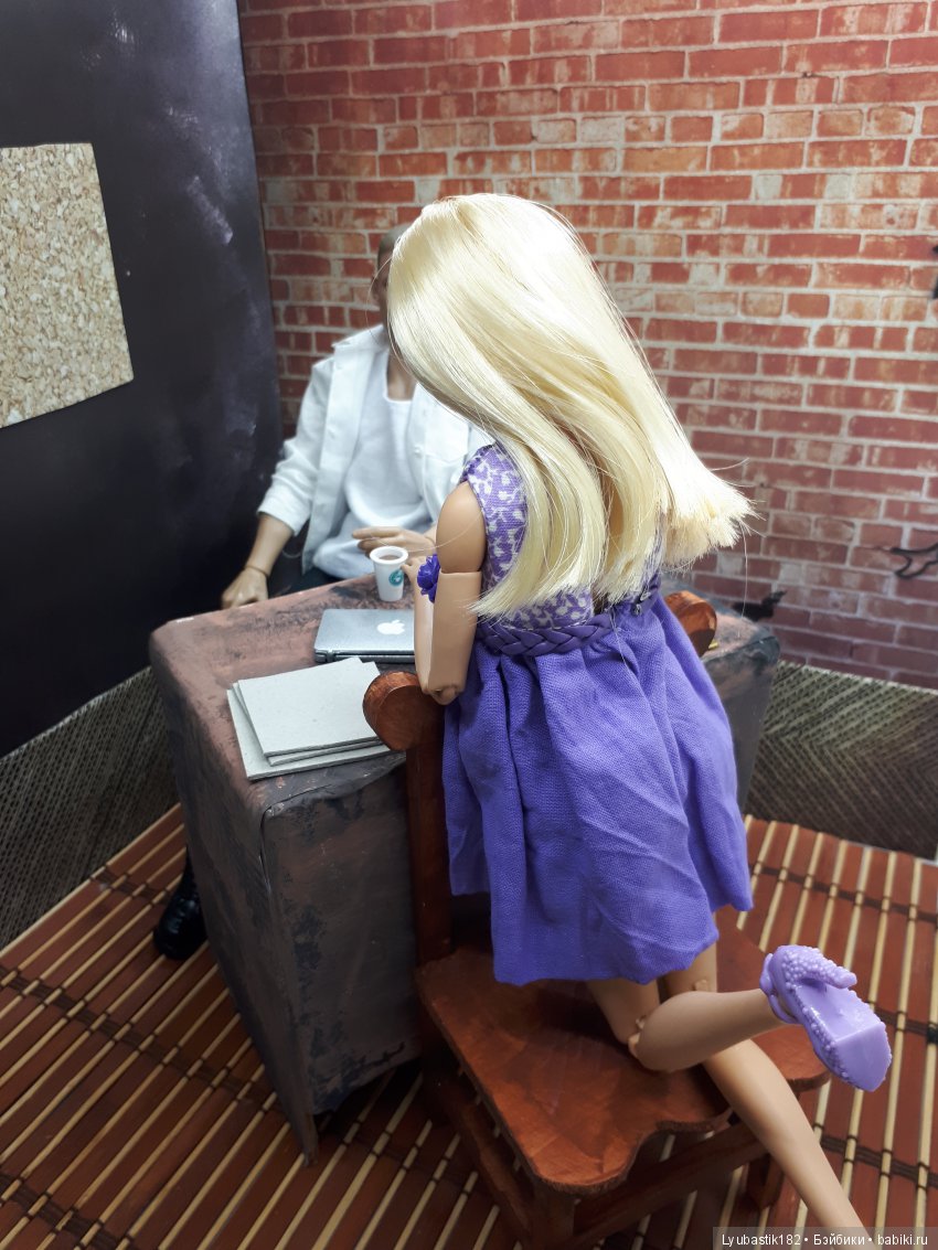 Жизнь в городе N. Практикантка