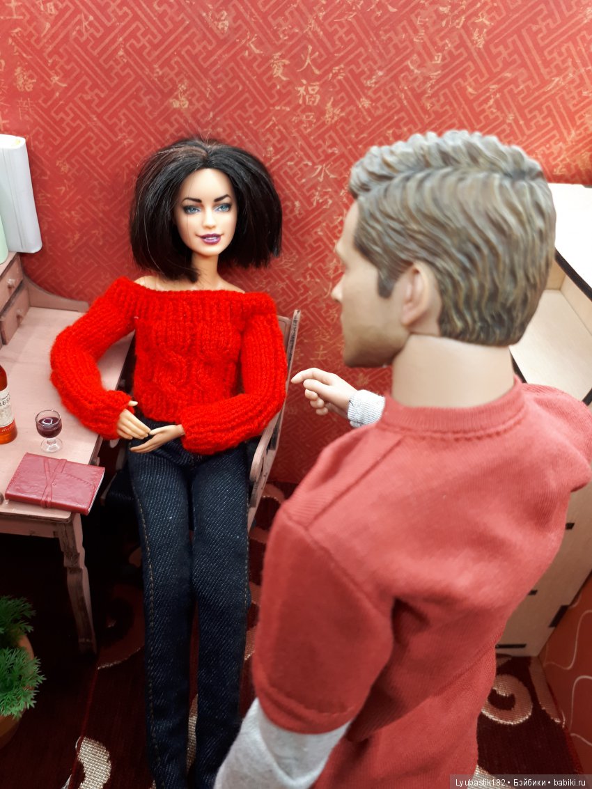 Жизнь в городе N. Скелет в ящике стола