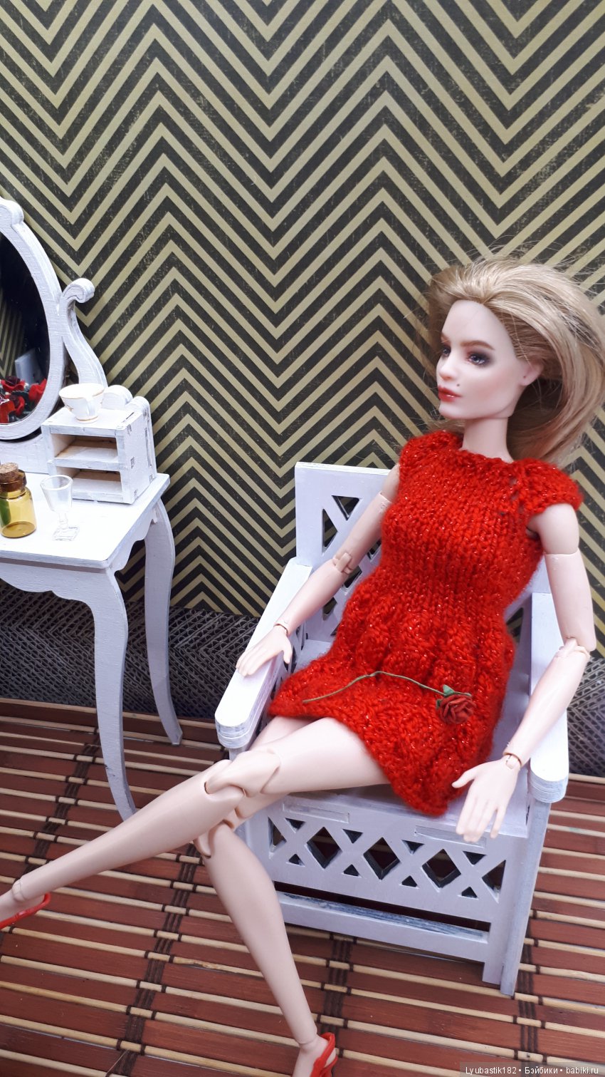 Жизнь в городе N. Спасение утопающих (фото 7)