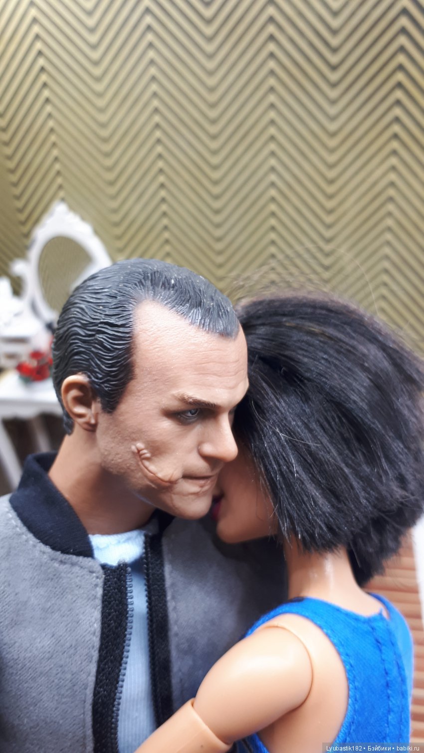 Жизнь в городе N. Спасение утопающих