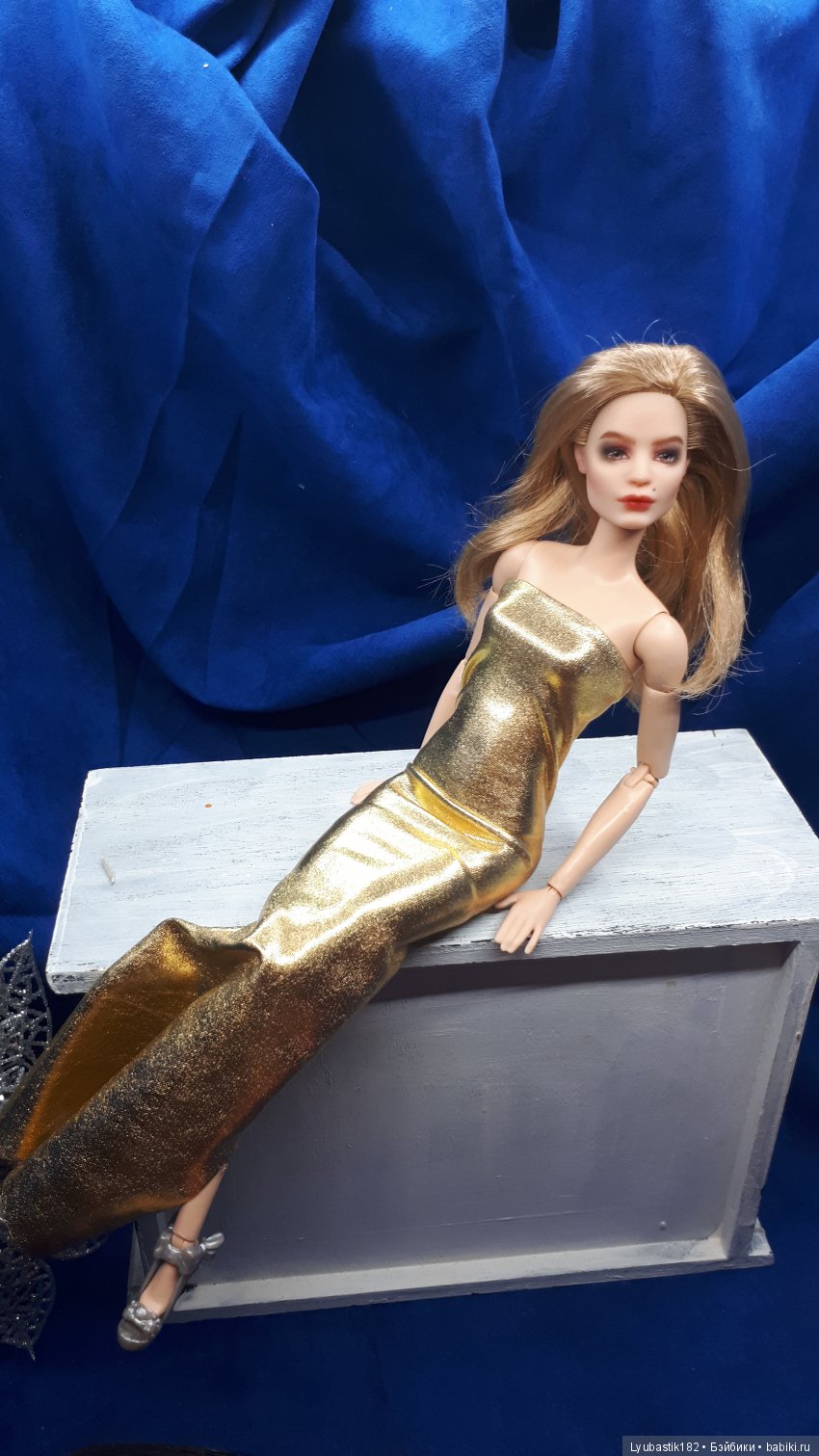 Жизнь в городе N. Другая сторона Луны