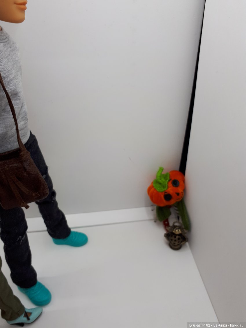 Где обитают Музы. Моя ненастоящая жизнь