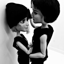 Черное и белое