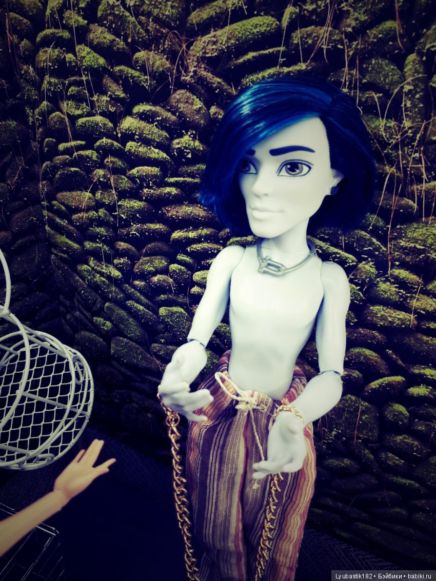 Где обитают Музы. Детки в клетке