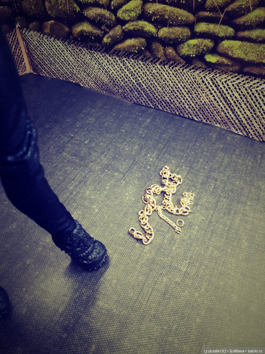 Где обитают Музы. Детки в клетке