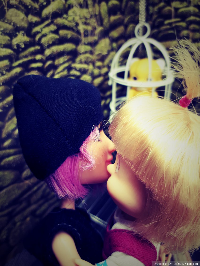 Где обитают Музы. Детки в клетке