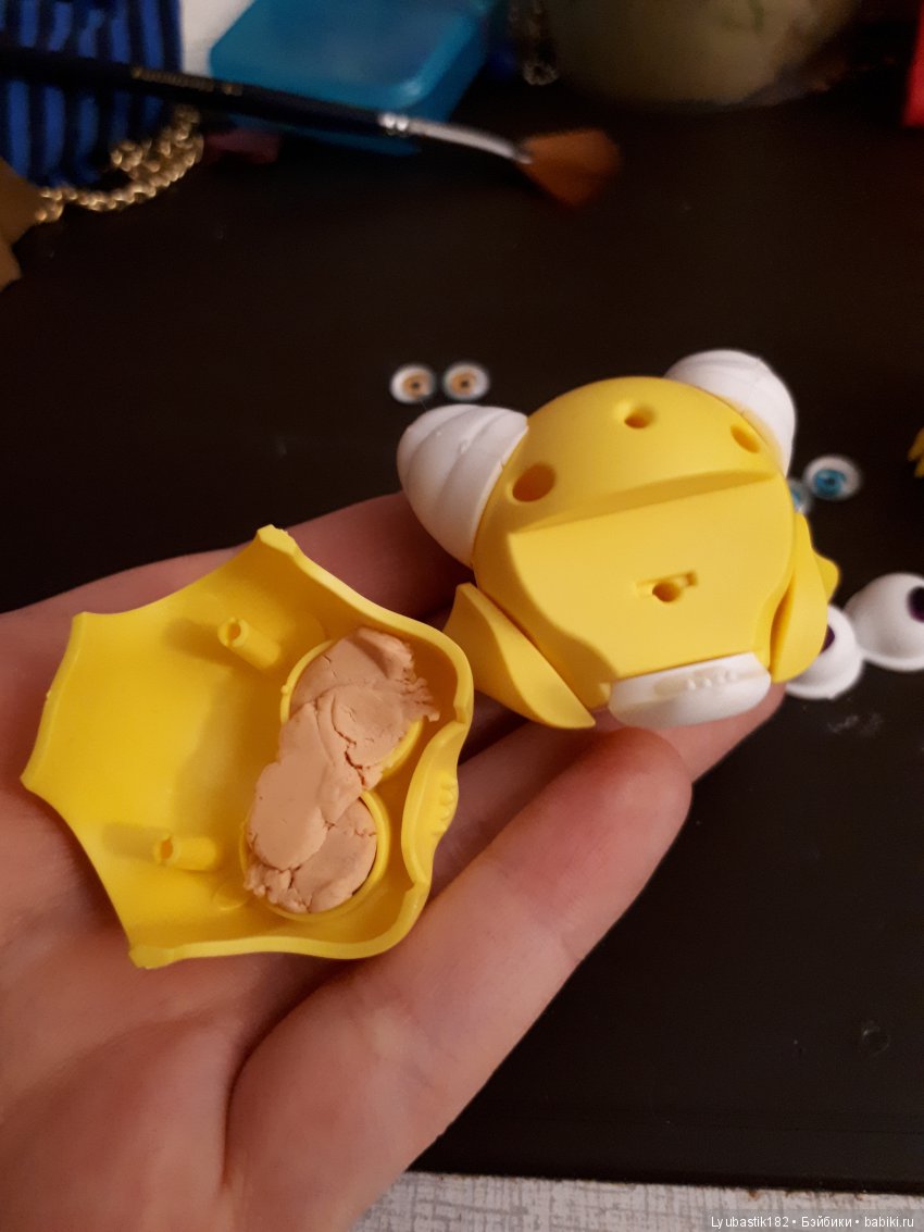 Меняем глаза дракону — Замена глаз и ресниц кукле: ремонт механизма (фото 5)