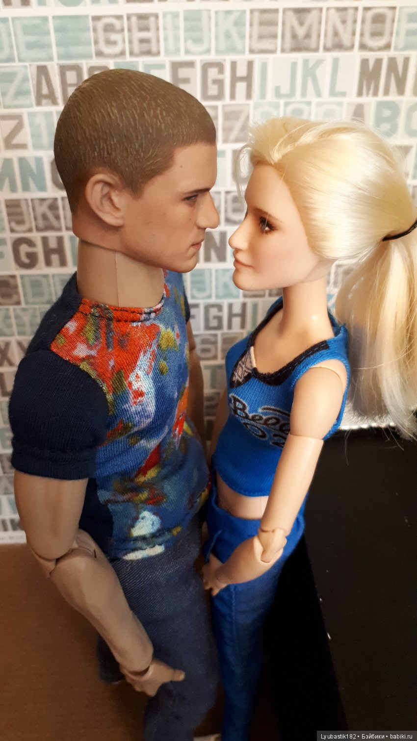 Неверные. Бегство. Ч. 1 — Проба пера: рассказы (фото 2)