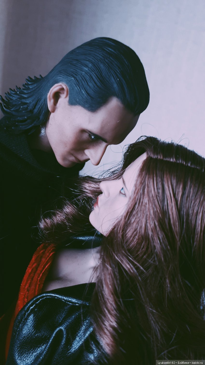 Неверные. Есть способность находить приключения