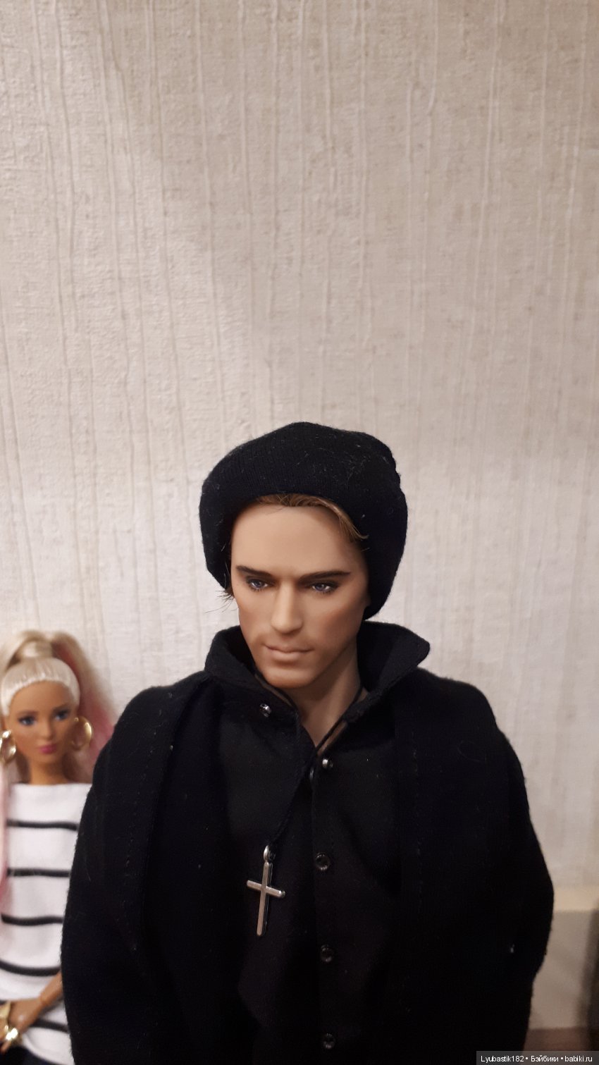 Неверные. Помеха справа 16