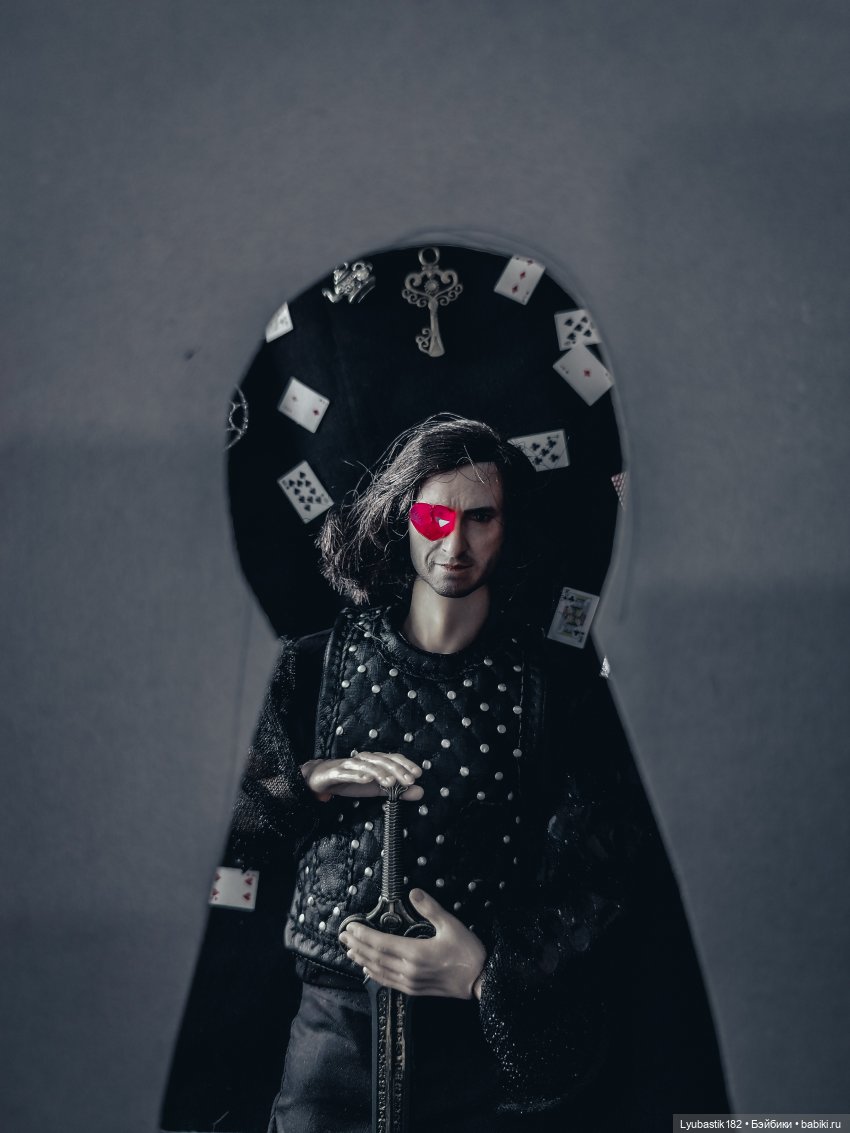 По следам Алисы — Коллекционные экшн