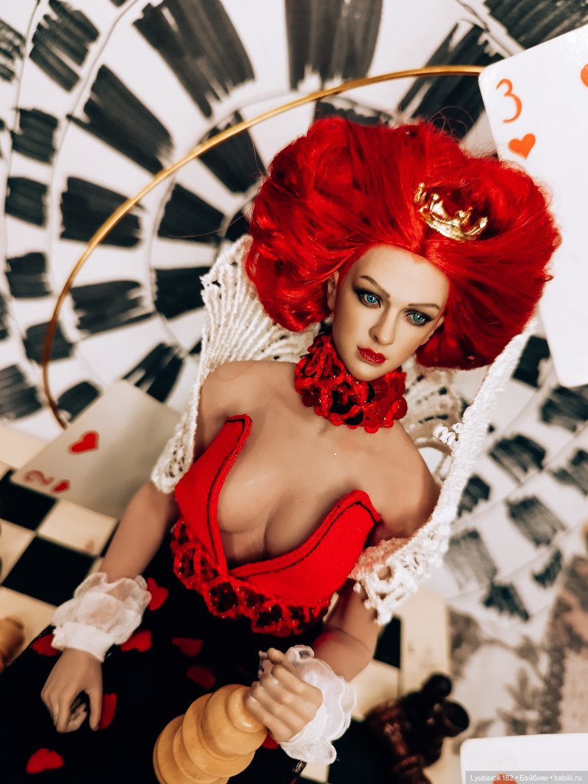 По следам Алисы — Коллекционные экшн