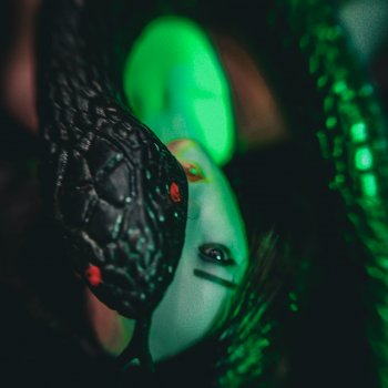 Получите проклятие в наследство. Глава 4