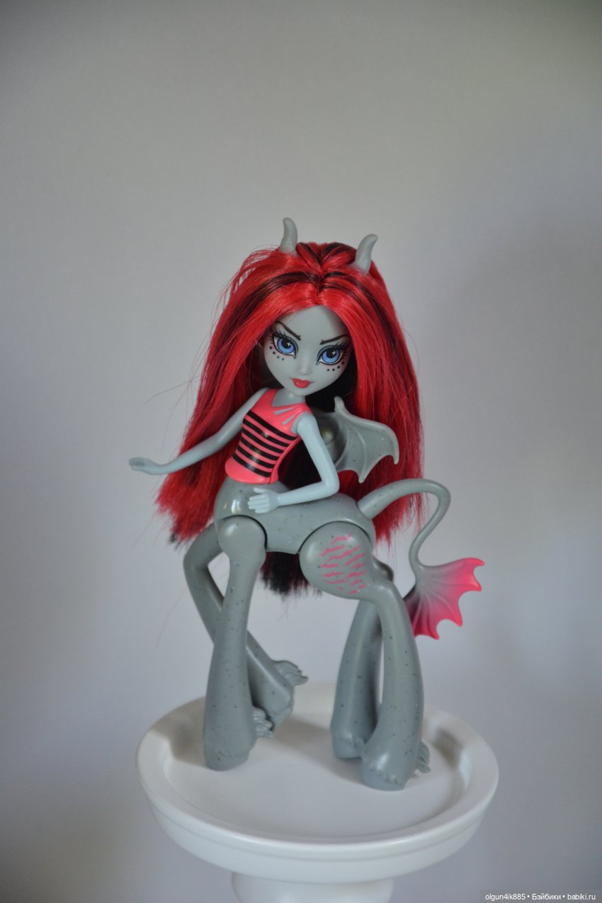 "Зеленая" коллекция в лицах. Часть 2. Вампиры, зомби, духи природы