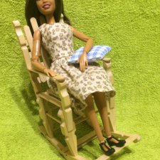 Кресла и стулья для кукол из прищепок и палочек от мороженого