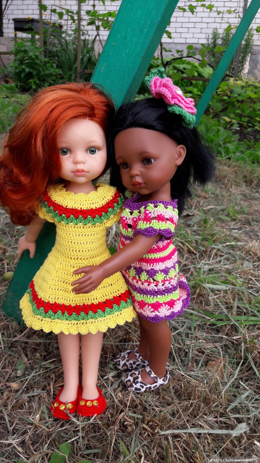 Кристи и Нора Паола Рейна