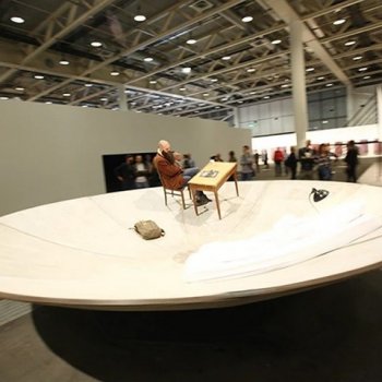 Жизнь на карусели: «Эгоцентричная система» Юлиуса фон Бисмарка