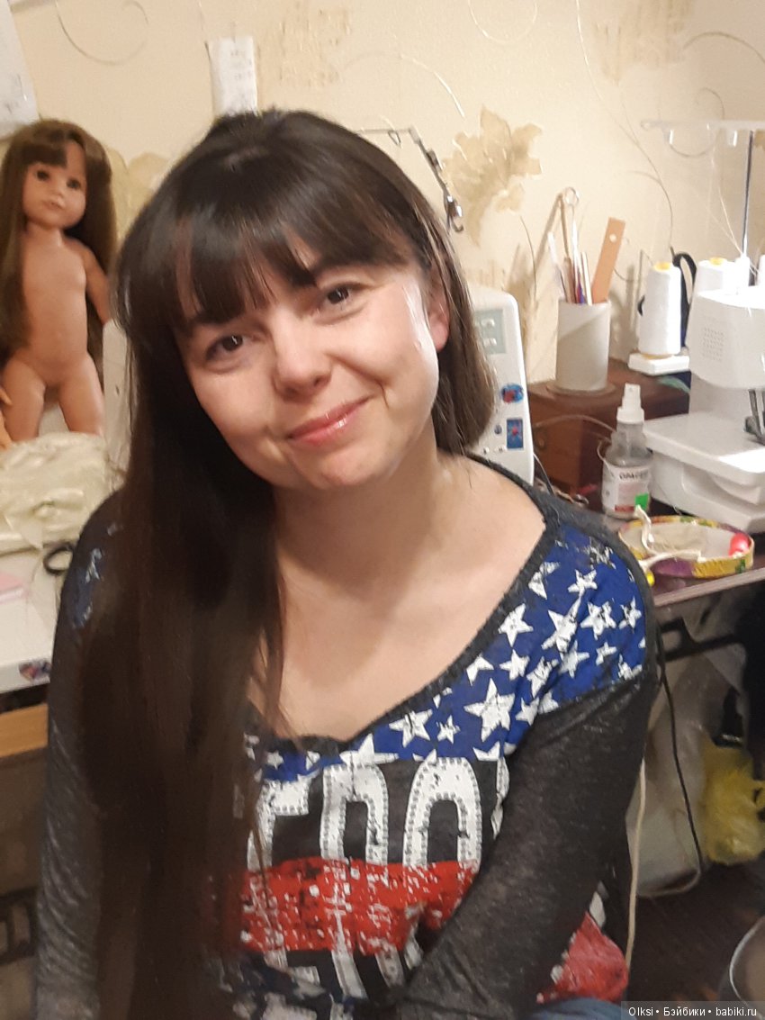 С днем рожденья. Алиса. Желаю здоровья и удачи.