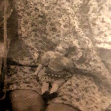 Помогите опознать антикварную куколку по фото 1946 или 48 годов, СССР