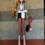 Длинноногая кукла Hi Glamm Джулия