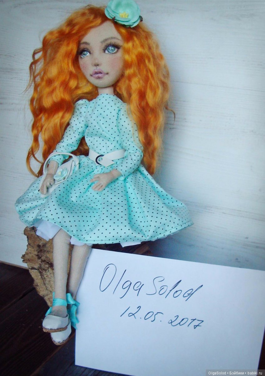 Анжелика - рыжеволосая модница