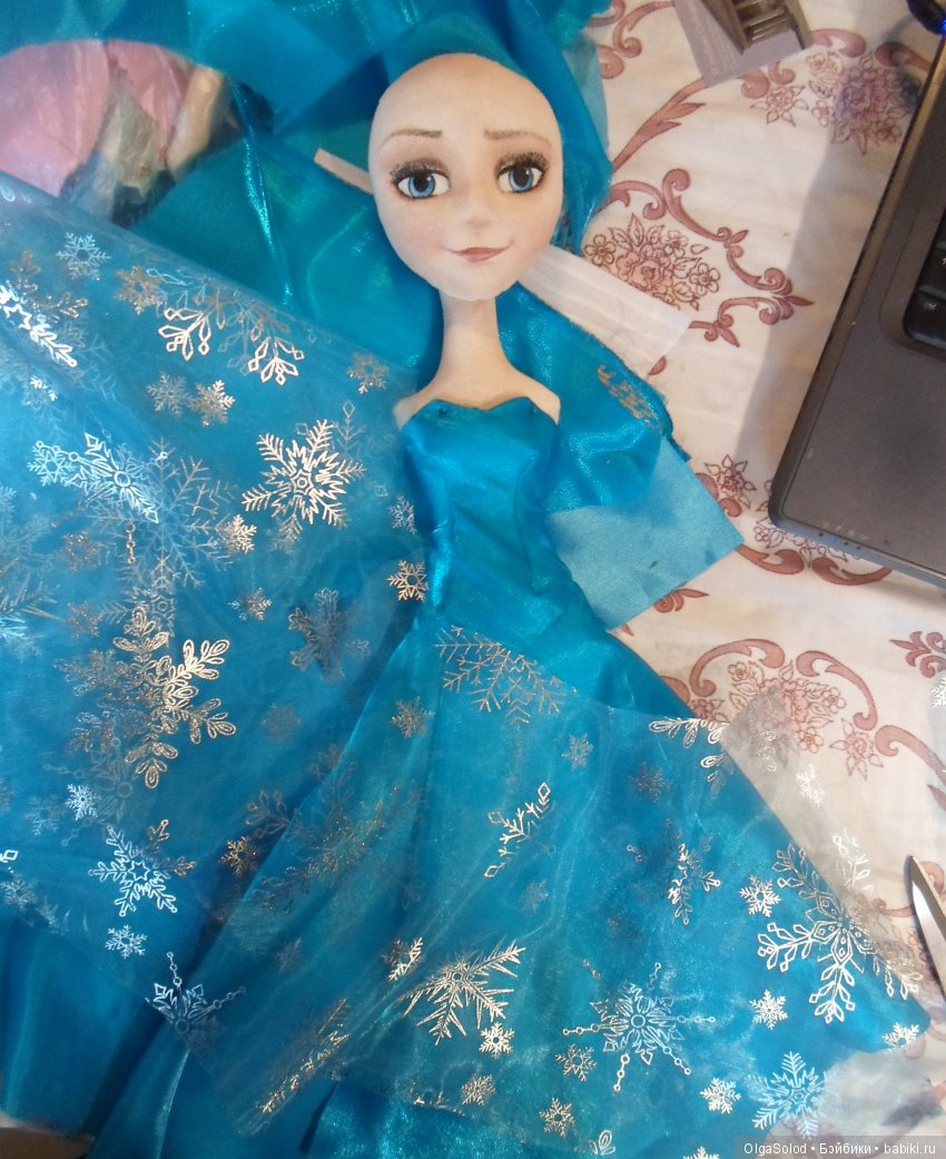 Плюшевые мягкие пощие куклы Эльза или Анна из мультфильма Холодное Сердце Frozen