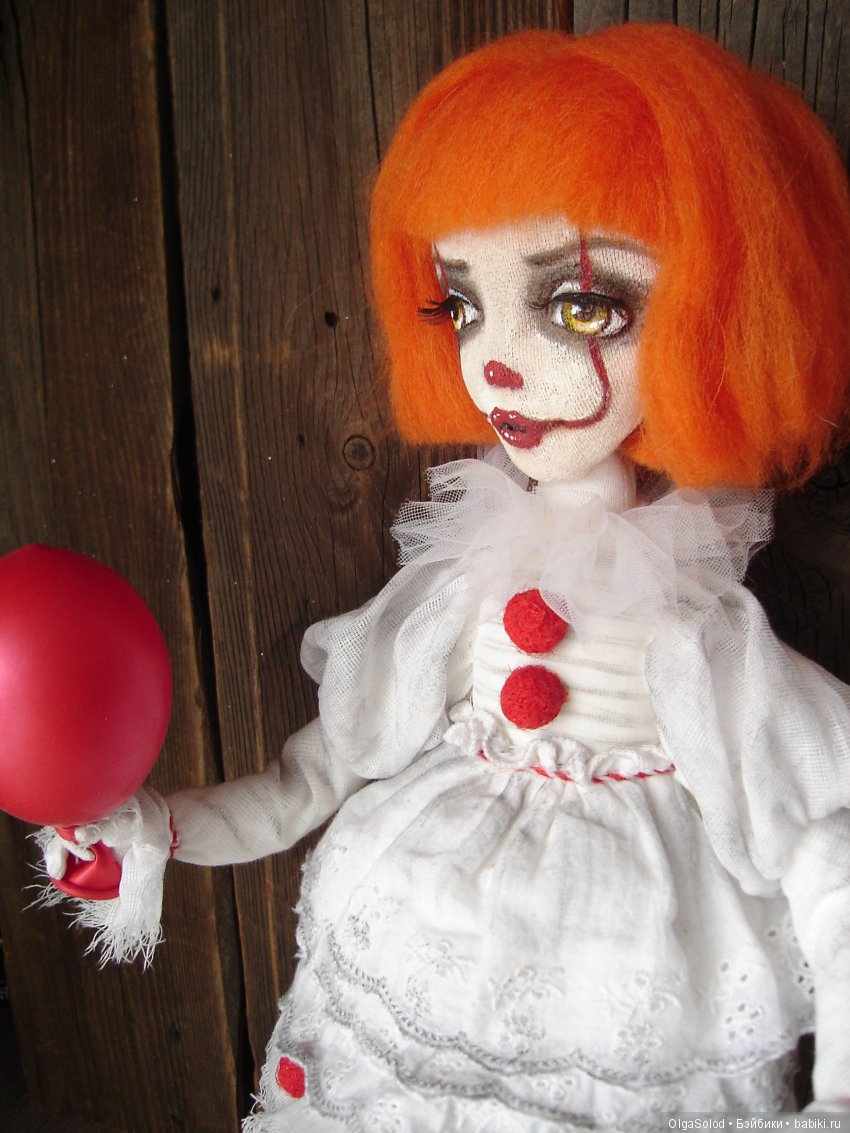 Она - нежный образ Пеннивайза