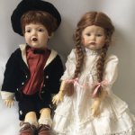 Пара немецких шарнирных кукол реплик