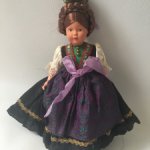 Сувенирная немецкая кукла Schmider