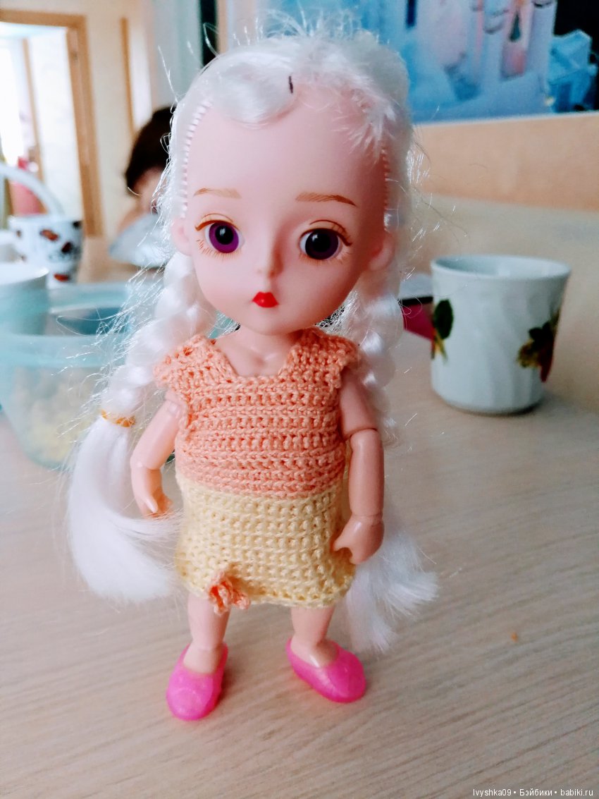 Эми из Китая, смена имиджа малышки шарнирки