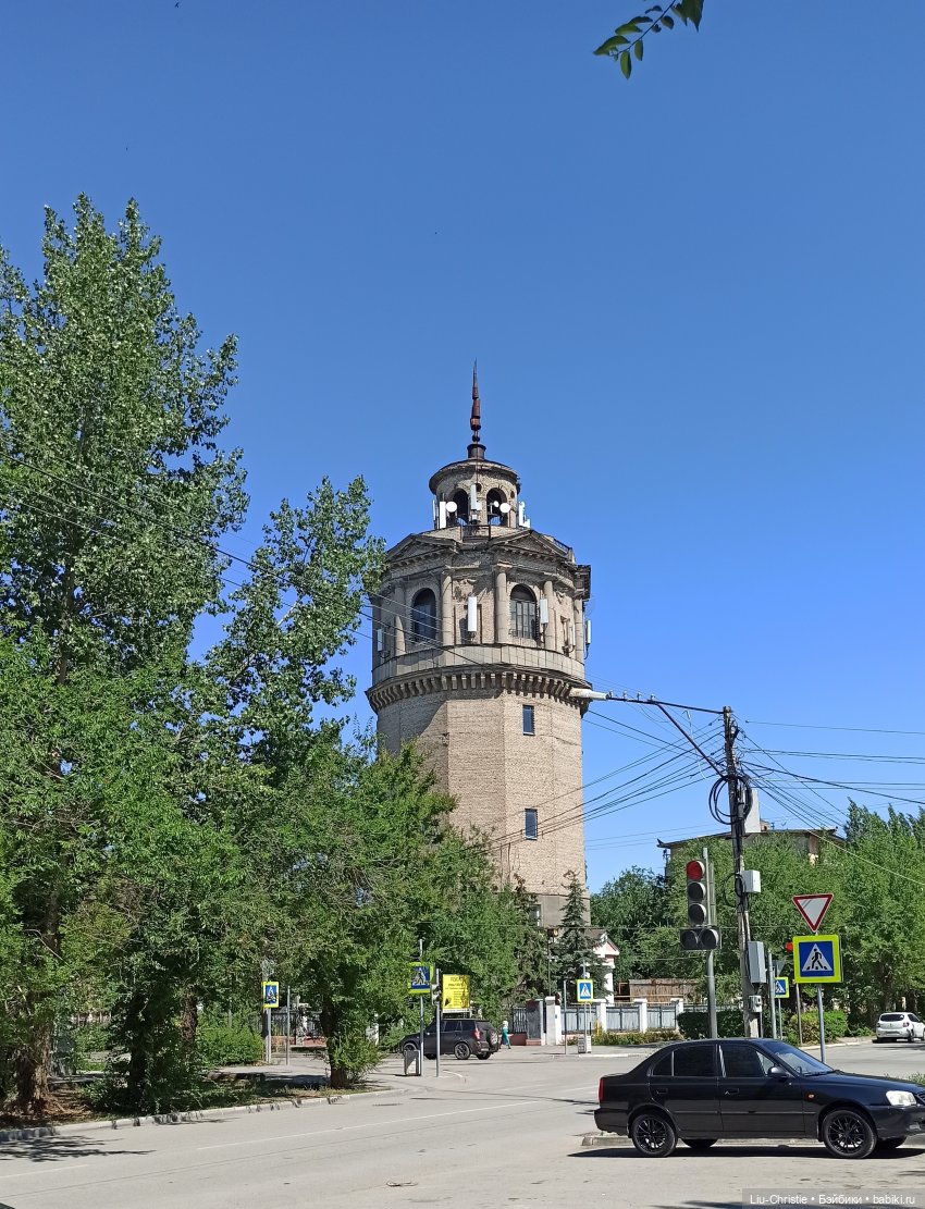 Прогулка Вики по парку — Куклы Ruby Red (Руби Ред) Fashion Friends: Siblies