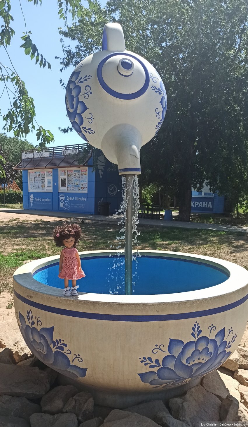 Прогулка Вики по парку, ч. 2 (фото 8)