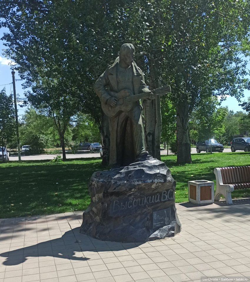 Прогулка Вики по парку, ч. 2 (фото 7)