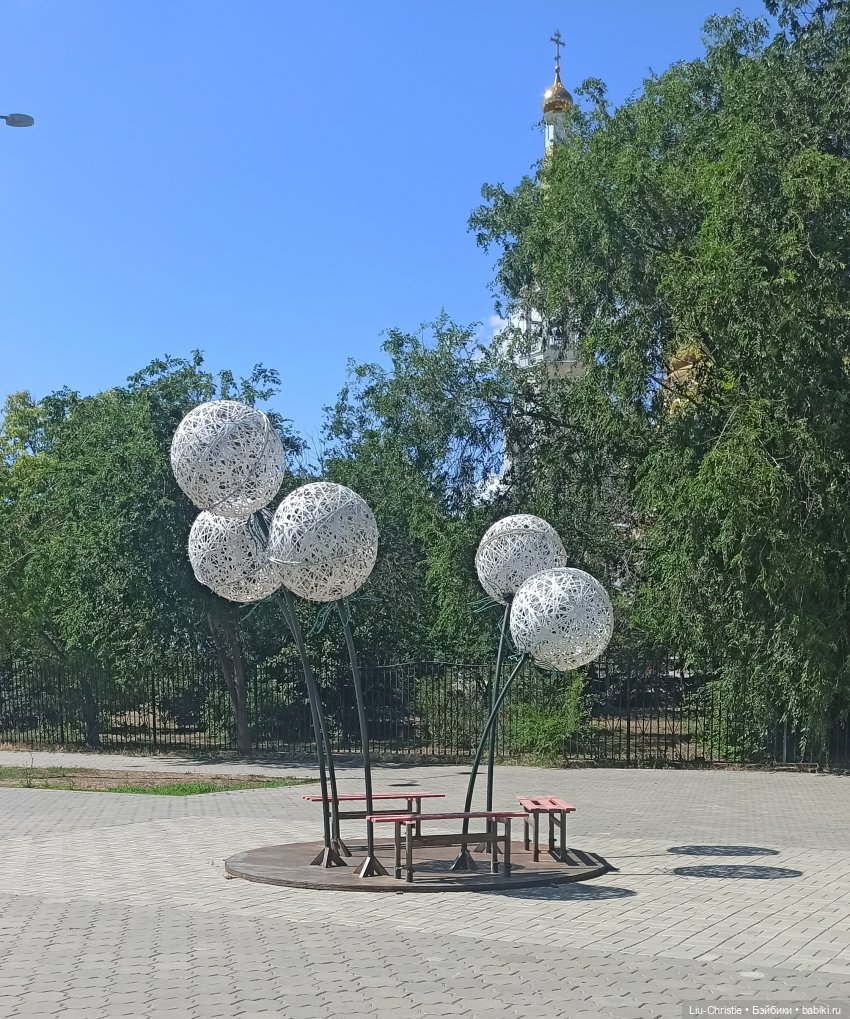 Прогулка Вики по парку, ч. 2 (фото 9)