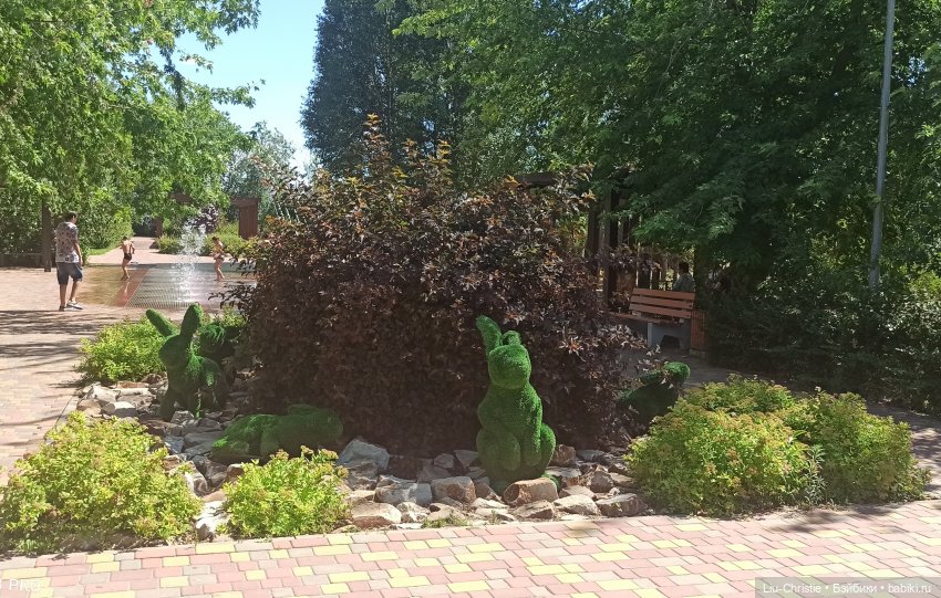 Прогулка Вики по парку, ч. 2 (фото 10)