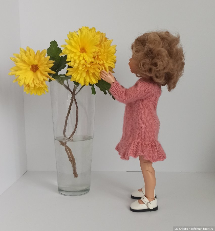 Лера, яблоко и платья — Куклы Paola Reina (Паола Рейна): новинки (фото 4)