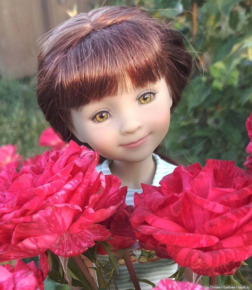 Белка и цветы — Куклы Ruby Red (Руби Ред) Fashion Friends: Siblies (фото 8)