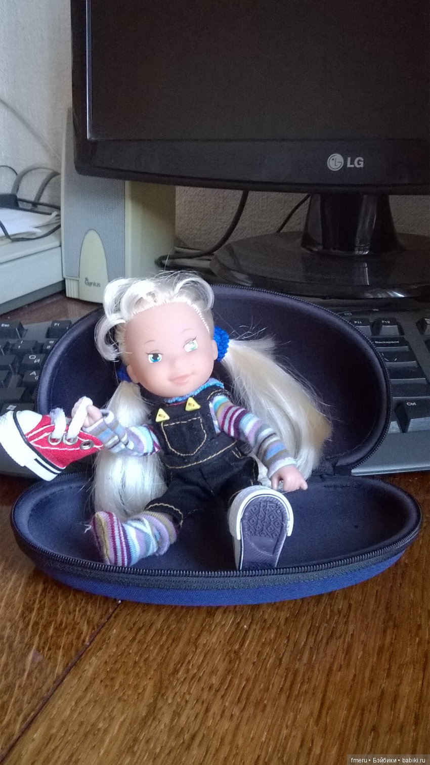 Девчонка по имени Женька-подарок форумчанки Анечки