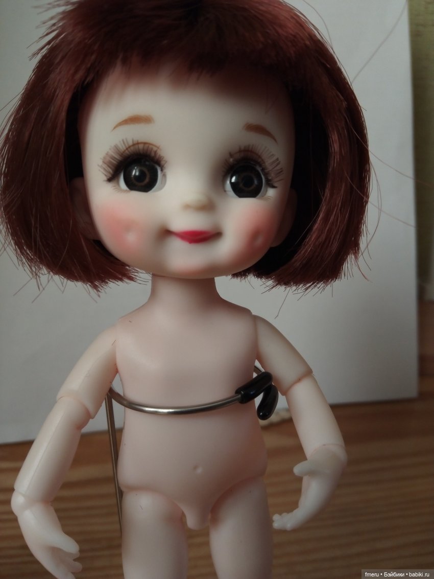 Хотела написать топик про платье, а получается про куклу (фото 8)