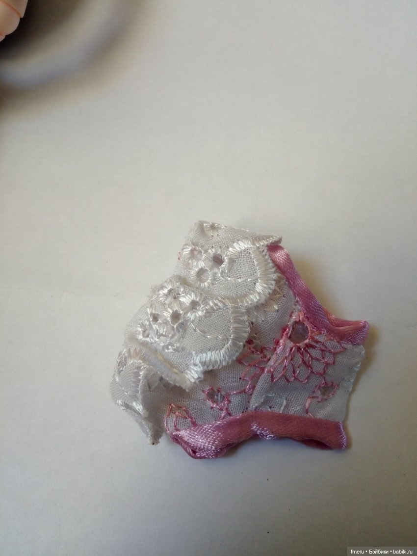 Кружевное платье для моей любимицы (фото 7)