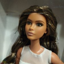 Барби Лукс Лина мулатка Лина/ Barbie Looks model #1с американского сайта НРФБ Барби Лукс Лина мулатка Лина/ Barbie Looks model #1с американского сайта НРФБ