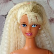 Twirlin' Make-Up Barbie 1997