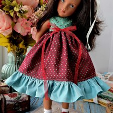 Яркое, комбинированное платье для кукол старлетт