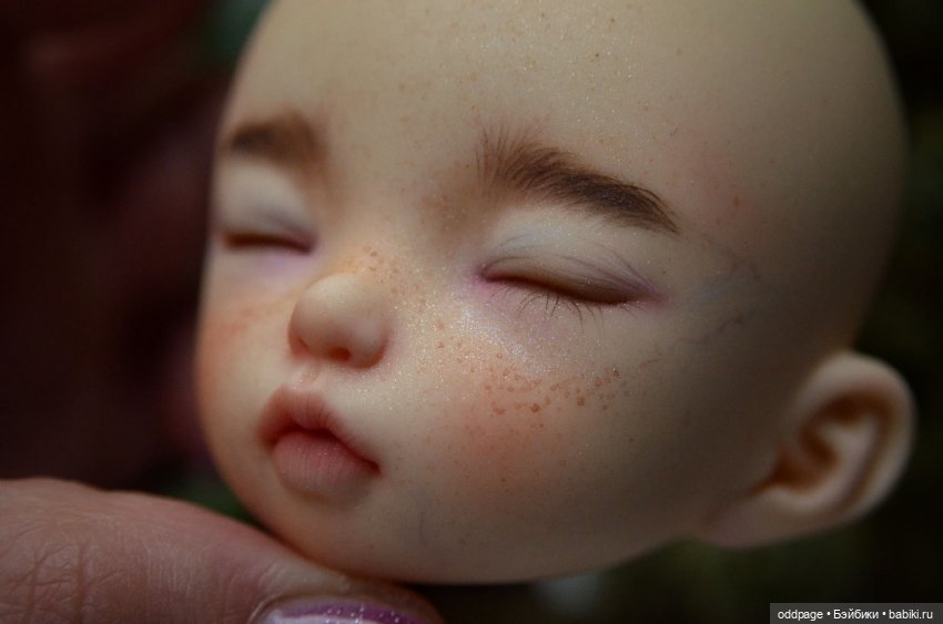 макияж куклы Oddpage