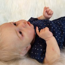 Нежный цветочек Саския