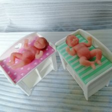 Продам пупсов из шаров Zuru