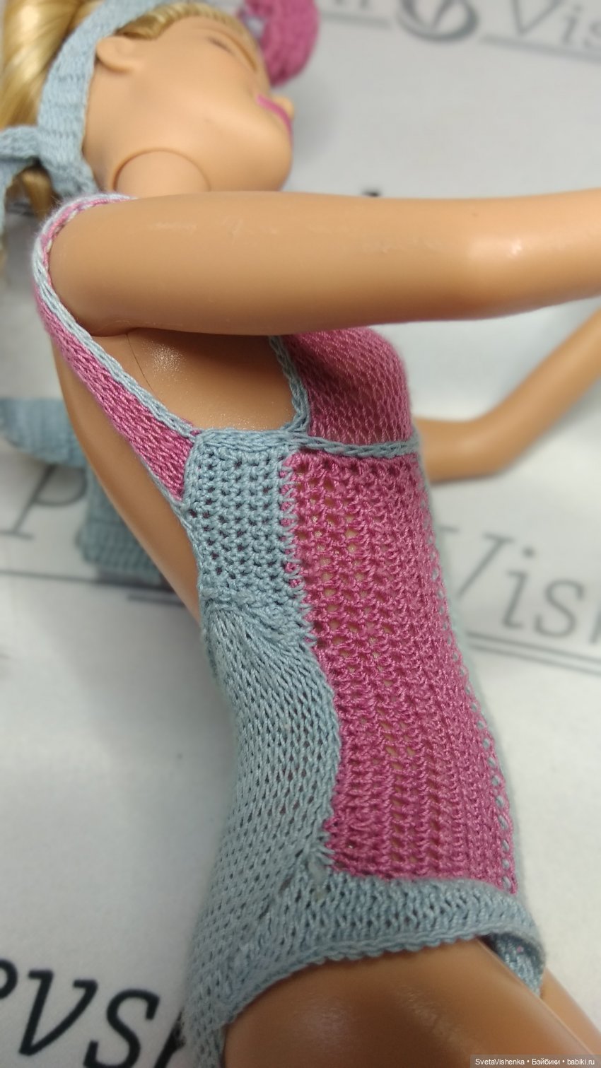 Комплект пляжной одежды для Барби. Вязание в разных техниках (фото 5)