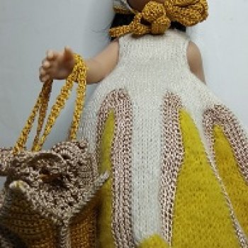 Комплект "Крокус" для Паолы, - платье, шапочка-менингитка и сумочка + МК.