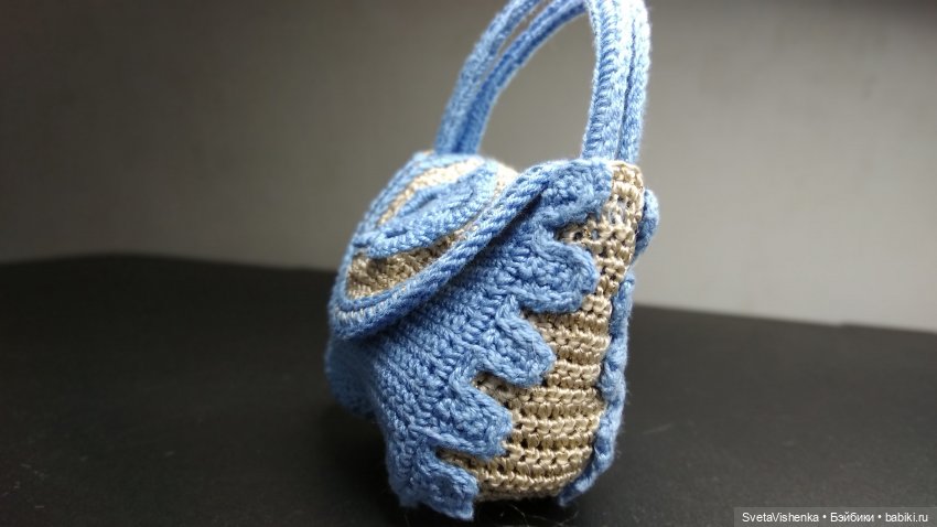 Подробный мастер-класс по вязанию сумочки «Морская» для Барби (фото 2)